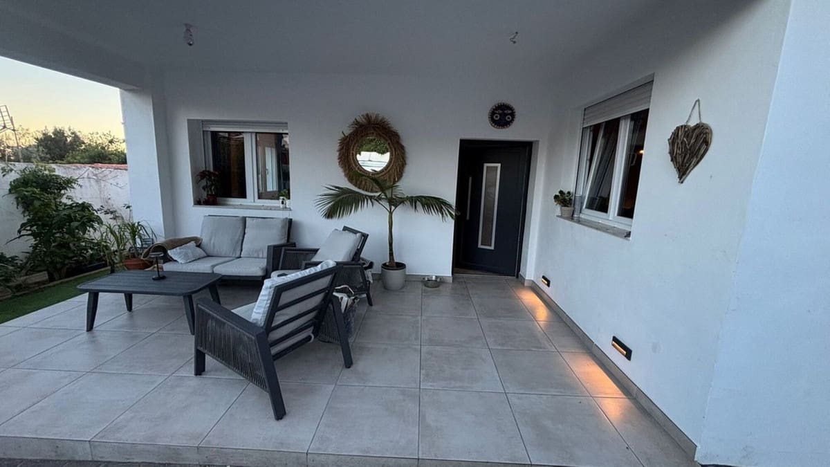 3 chambre Villa/Maison à vendre à La Cala de Mijas avec piscine garage - 749 000 € (Ref: 9655993)