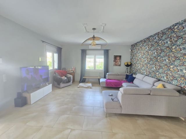 3 soveværelse Villa til salg i La Cala de Mijas, Mijas med swimmingpool garage - € 749.000 (Ref: 9655993)