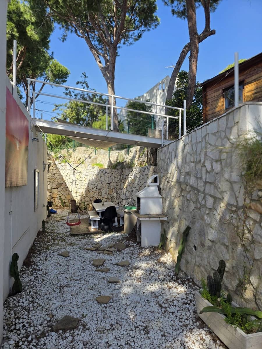 3 Zimmer Villa zu verkaufen in Marbella mit Pool Garage - 580.000 € (Ref: 9697940)