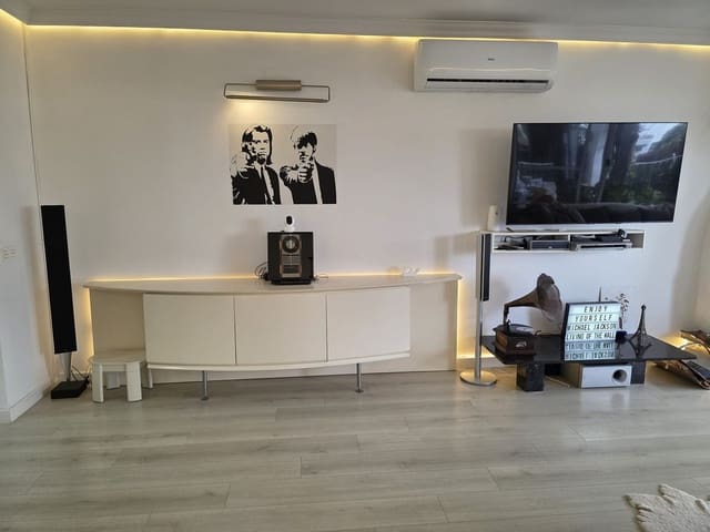 3 sypialnia Willa na sprzedaż w Marbella z basenem garażem - 580 000 € (Ref: 9697940)