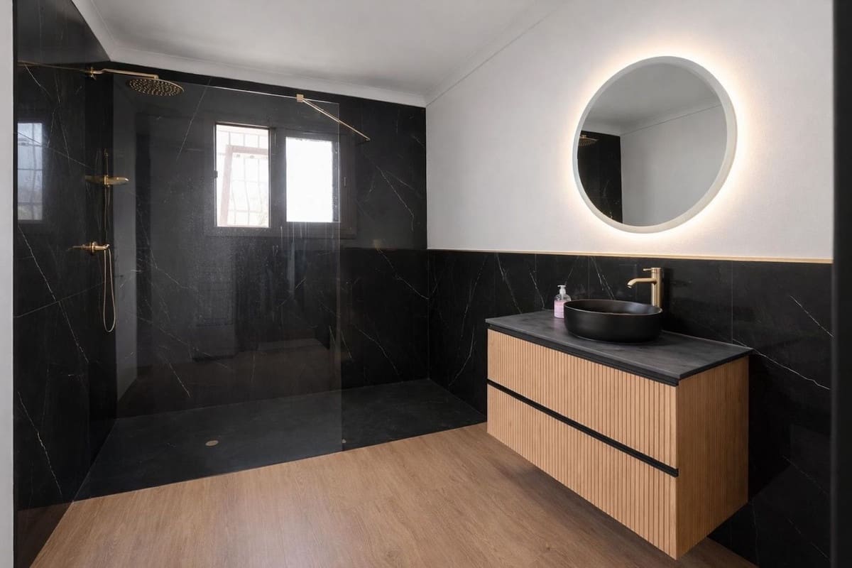 4 bedroom Villa for sale in Mijas Costa with pool garage - € 1,150,000 (Ref: 9707505)