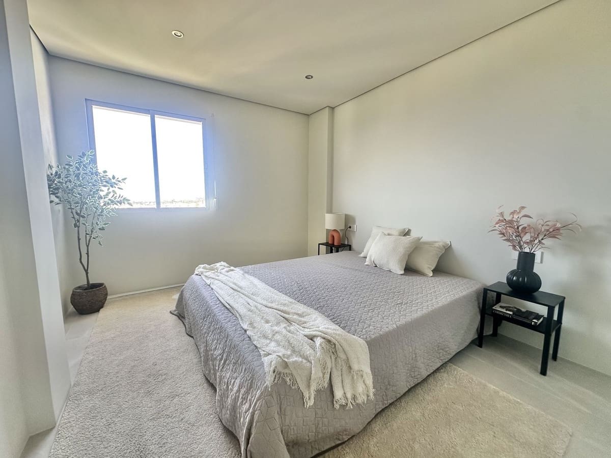 2 quarto Penthouse para venda em Riviera del Sol com piscina - 369 000 € (Ref: 9710975)