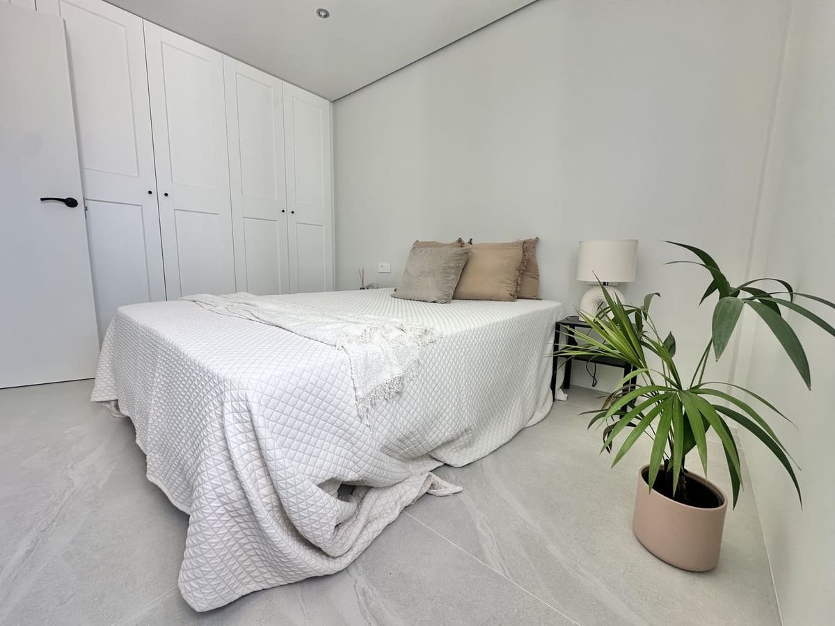 2 quarto Penthouse para venda em Riviera del Sol com piscina - 369 000 € (Ref: 9710975)