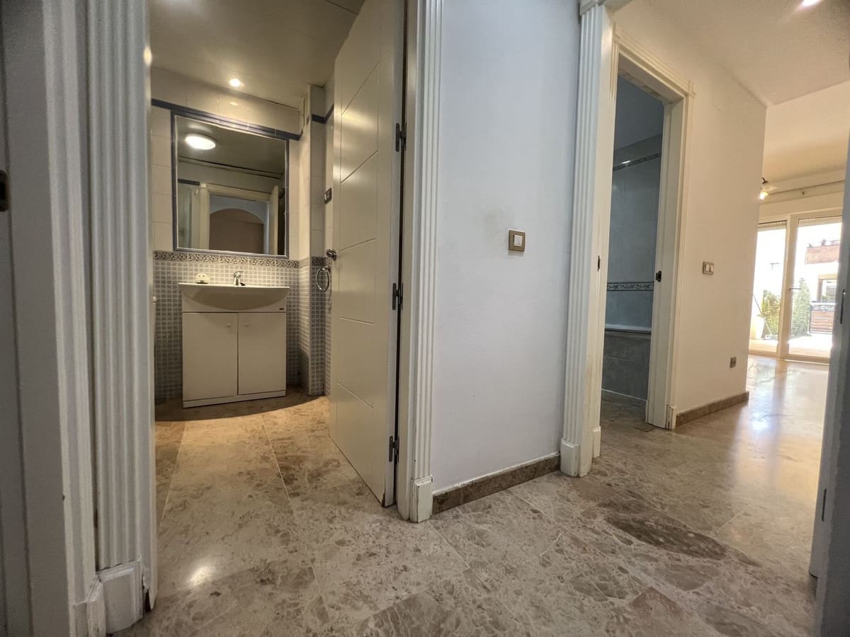 2 bedroom Apartment for sale in Riviera del Sol with pool garage - € 350,000 (Ref: 9728442)