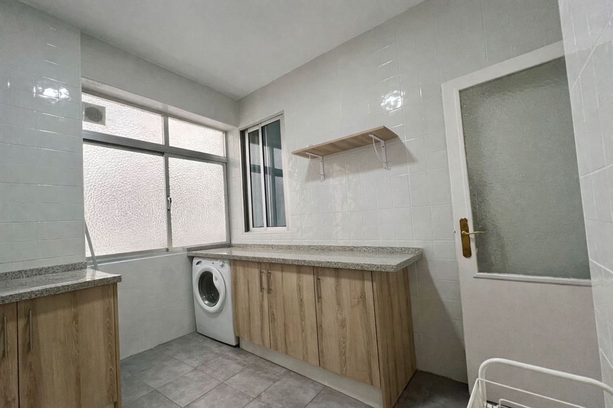 4 chambre Appartement à vendre à Malaga ville - 478 000 € (Ref: 9761327)