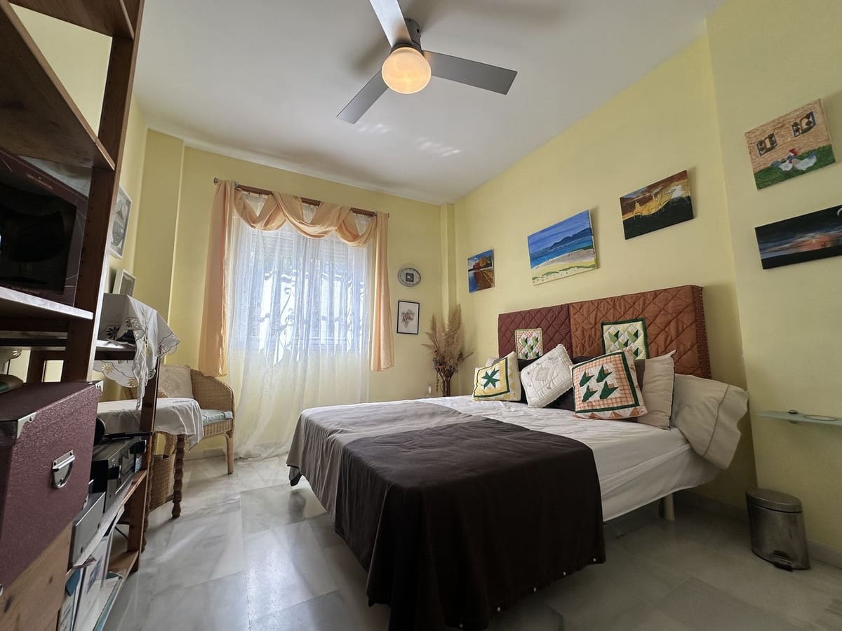 3 chambre Appartement à vendre à La Cala de Mijas avec piscine garage - 450 000 € (Ref: 9787499)