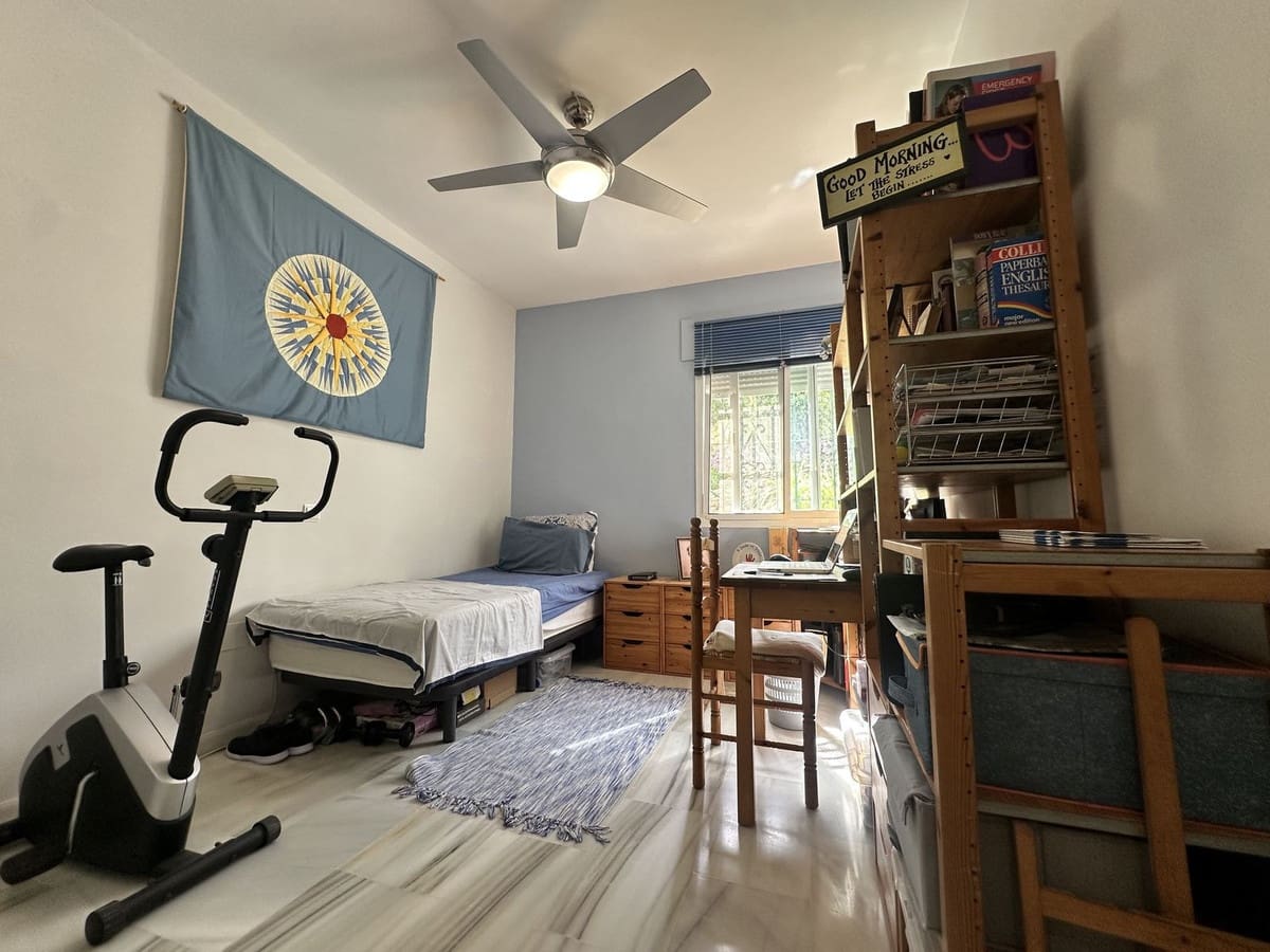 3 chambre Appartement à vendre à La Cala de Mijas avec piscine garage - 450 000 € (Ref: 9787499)