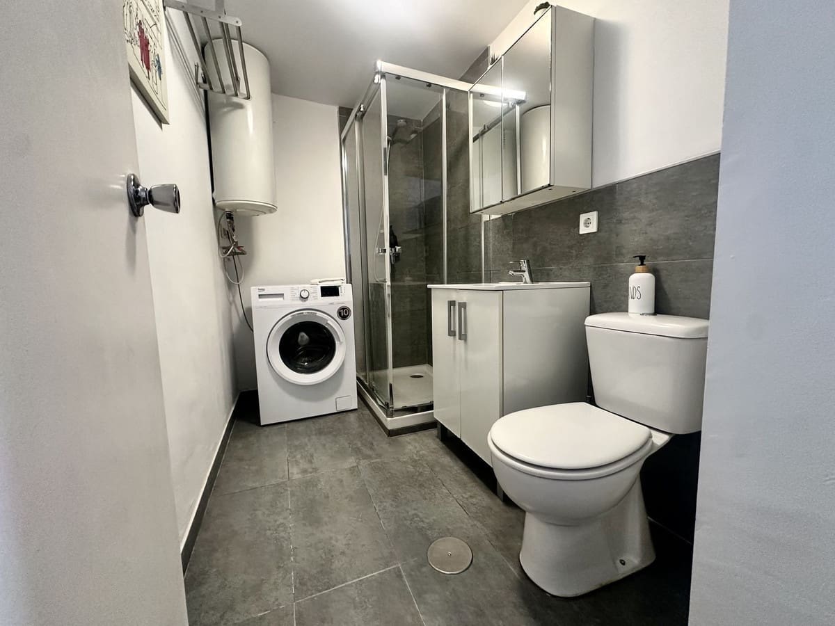 Studio na sprzedaż w Calahonda z basenem garażem - 245 000 € (Ref: 9807361)