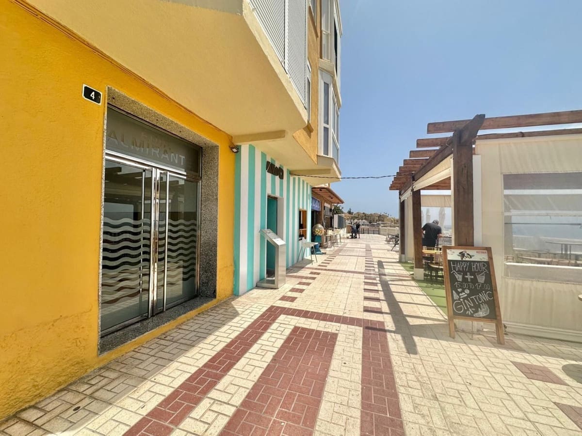 Studio for sale in Calahonda with pool garage - € 245,000 (Ref: 9807361)