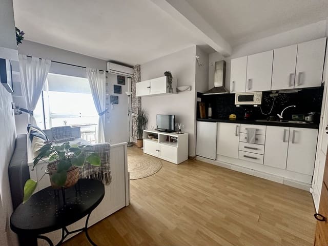 Yksiö myytävänä paikassa Calahonda, Mijas mukana uima-altaan 
autotalli - 245 000 € (Ref: 9807361)