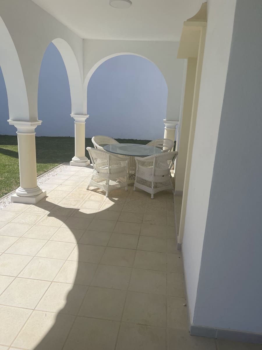 3 Zimmer Villa zu verkaufen in Valtocado mit Pool Garage - 795.000 € (Ref: 9827442)