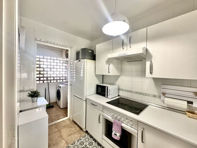 2 slaapkamer Appartement te koop in Riviera del Sol, Mijas met zwembad garage - € 299.000 (Ref: 9861473)