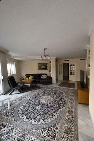 4 soveværelse Lejlighed til salg i Mijas Golf, Mijas med swimmingpool - € 375.000 (Ref: 9889561)