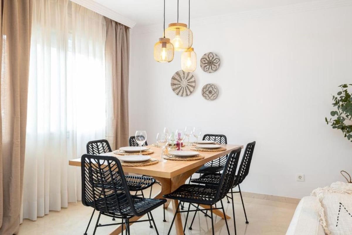 4 soveværelse Lejlighed til salg i Fuengirola - € 495.000 (Ref: 9889625)