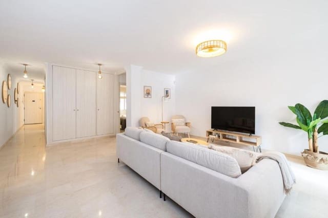 4 soveværelse Lejlighed til salg i Fuengirola - € 495.000 (Ref: 9889625)
