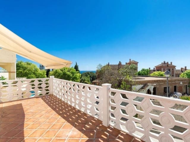 3 chambre Maison de Ville à vendre à Cabopino, Marbella avec garage - 890 000 € (Ref: 9893163)