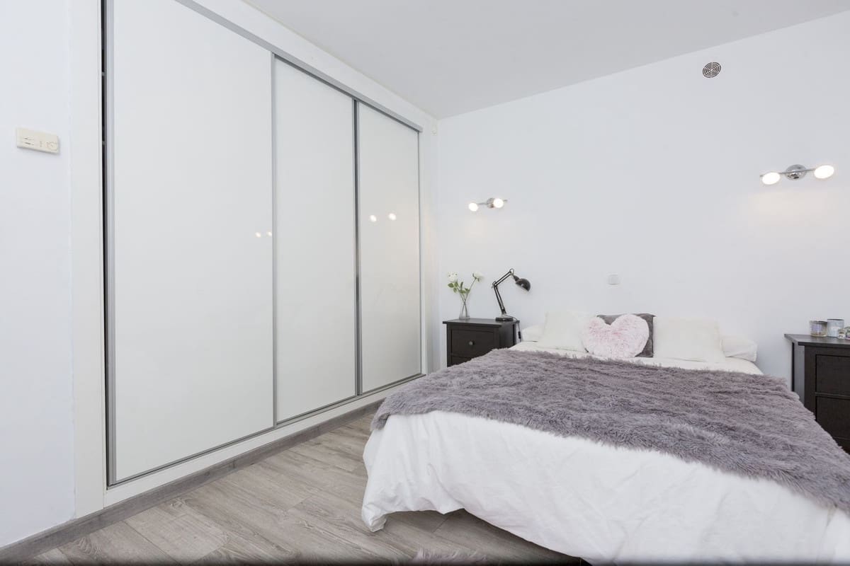 5 soverom Villa til salgs i Mijas Costa med svømmebasseng garasje - € 1 399 999 (Ref: 9915125)