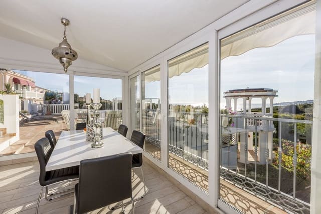 5 sypialnia Willa na sprzedaż w Mijas Costa, Mijas z basenem garażem - 1 449 950 € (Ref: 9915125)