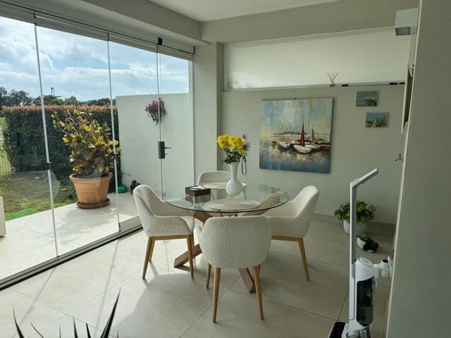 3 chambre Appartement à vendre à San Roque avec piscine garage - 659 000 € (Ref: 9931118)