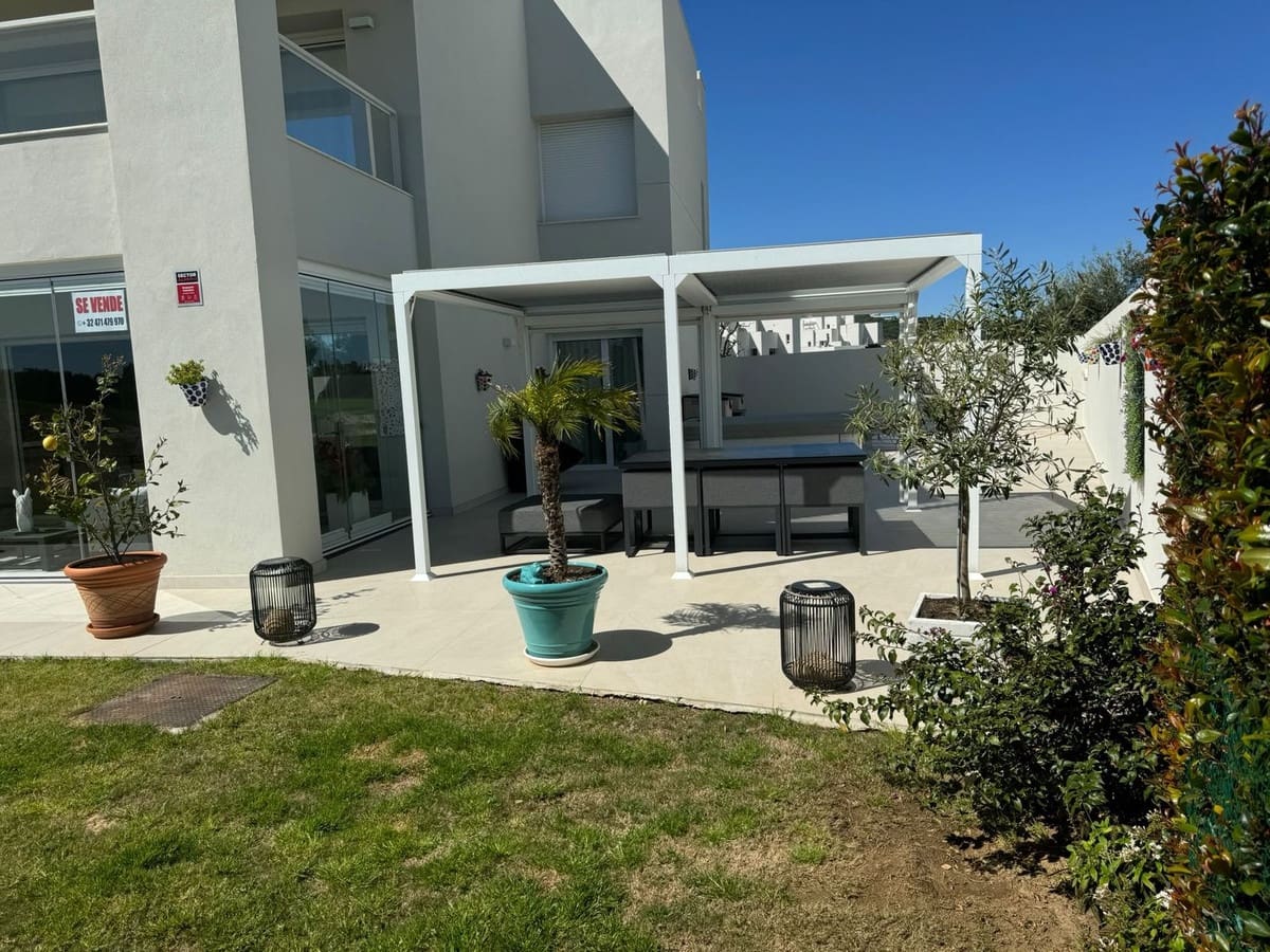 3 soverom Leilighet til salgs i San Roque med svømmebasseng garasje - € 659 000 (Ref: 9931118)