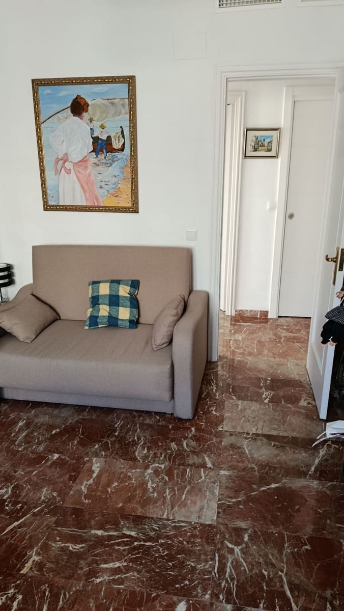 4 slaapkamer Appartement te koop in Malaga stad - € 650.000 (Ref: 9964386)