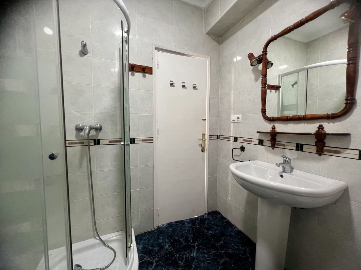 3 sovrum Lägenhet till salu i Malaga stad - 330 000 € (Ref: 9964387)