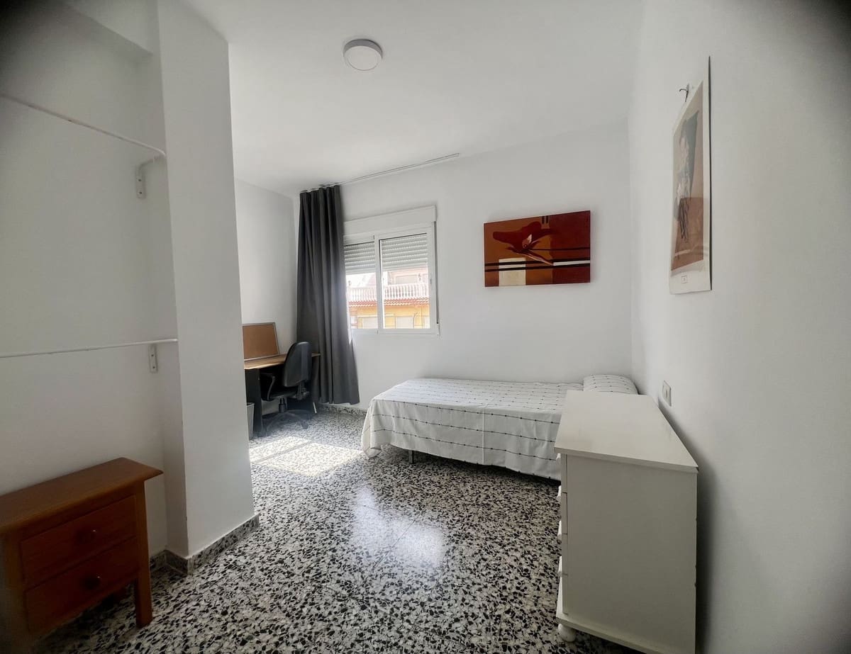 3 sovrum Lägenhet till salu i Malaga stad - 330 000 € (Ref: 9964387)