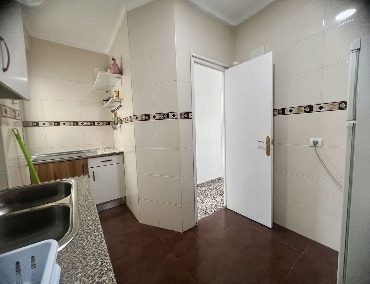 3 sovrum Lägenhet till salu i Malaga stad - 330 000 € (Ref: 9964387)