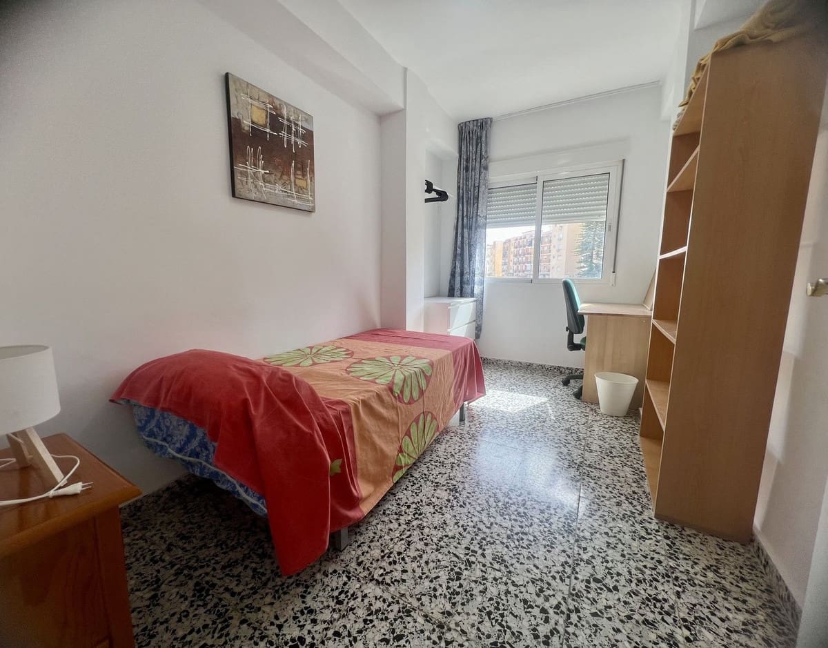 3 sovrum Lägenhet till salu i Malaga stad - 330 000 € (Ref: 9964387)