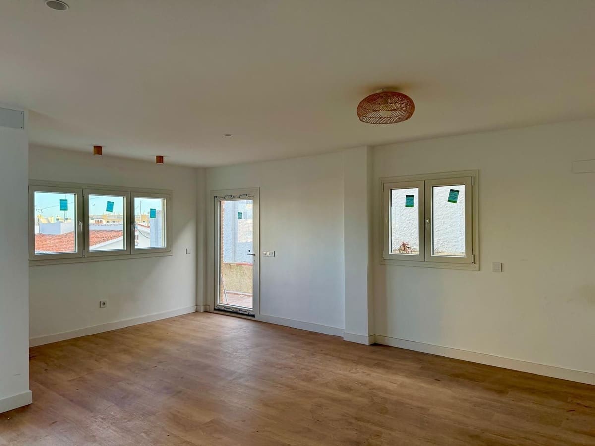 3 soveværelse Lejlighed til salg i Torremolinos med swimmingpool garage - € 590.000 (Ref: 9969277)
