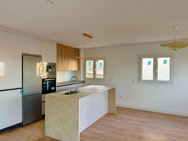 3 soveværelse Lejlighed til salg i Torremolinos med swimmingpool garage - € 590.000 (Ref: 9969277)