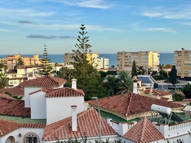 3 soveværelse Lejlighed til salg i Torremolinos med swimmingpool garage - € 590.000 (Ref: 9969277)