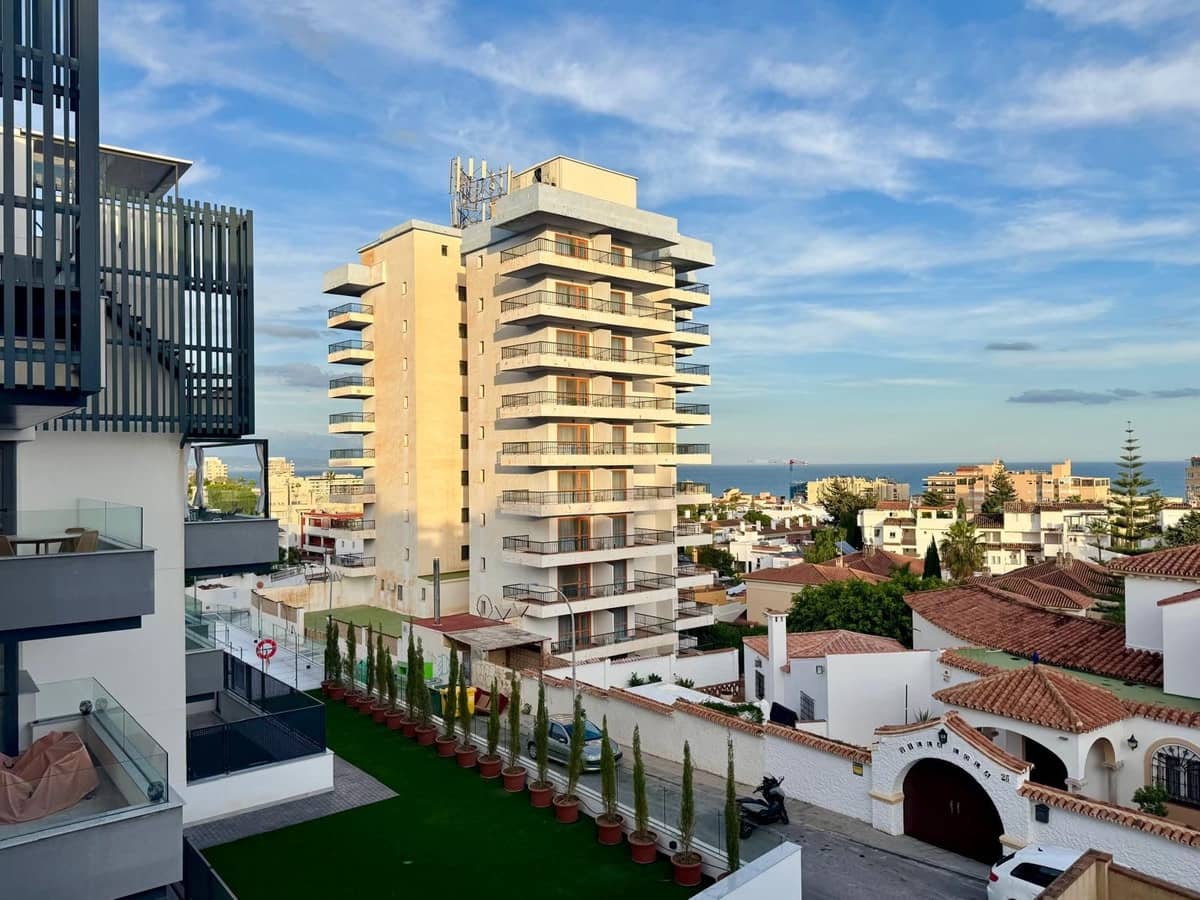3 soveværelse Lejlighed til salg i Torremolinos med swimmingpool garage - € 590.000 (Ref: 9969277)