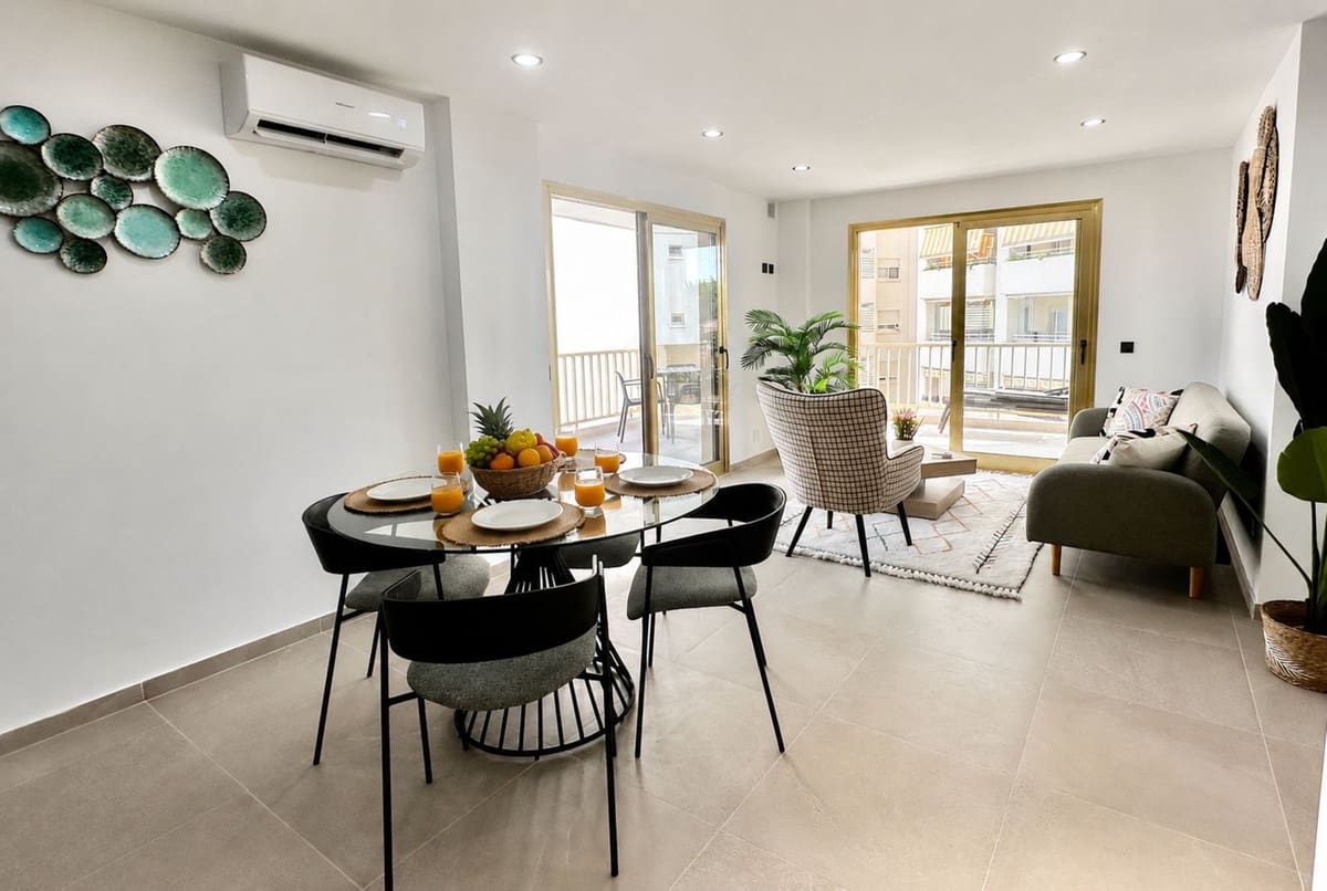 Apartamento de 2 habitaciones en Fuengirola en venta con garaje - 495.000 € (Ref: 9994518)