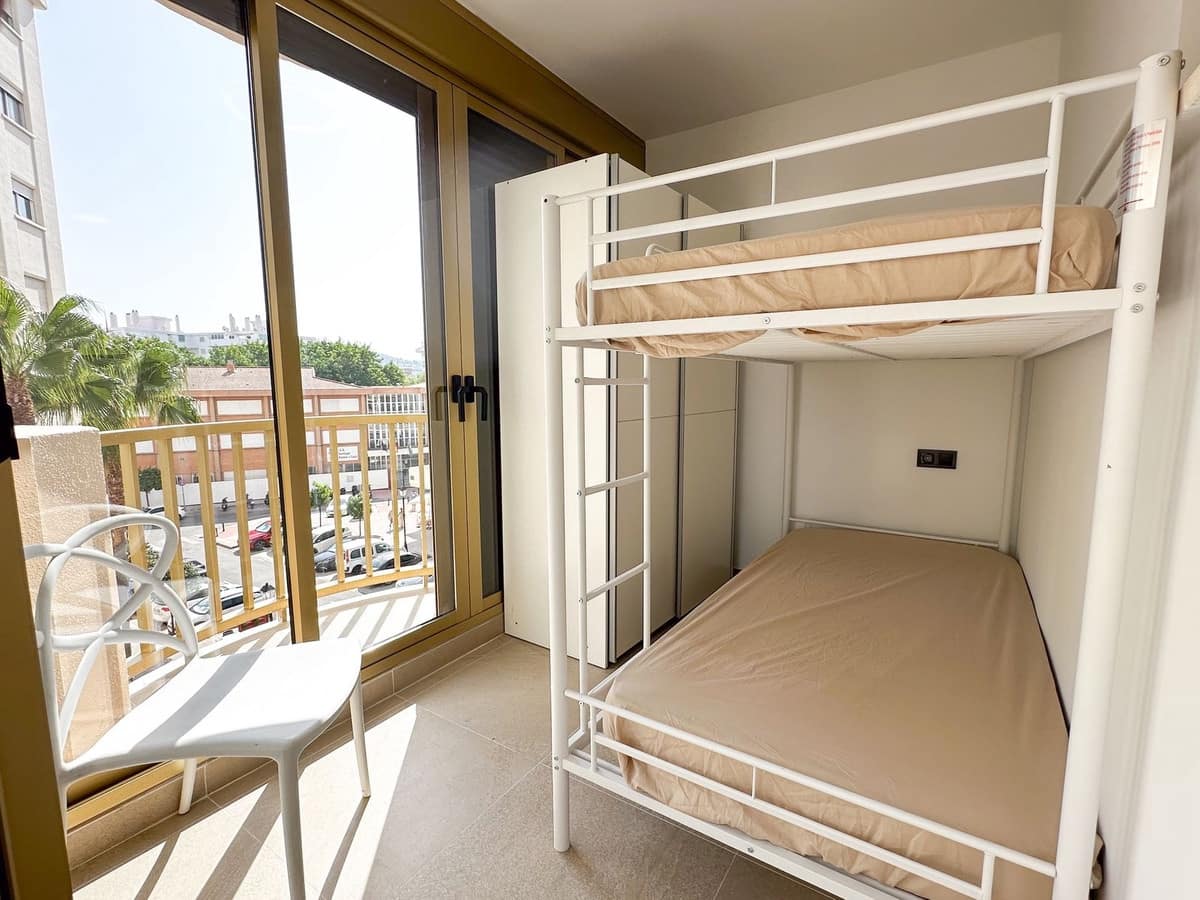 Apartamento de 2 habitaciones en Fuengirola en venta con garaje - 495.000 € (Ref: 9994518)