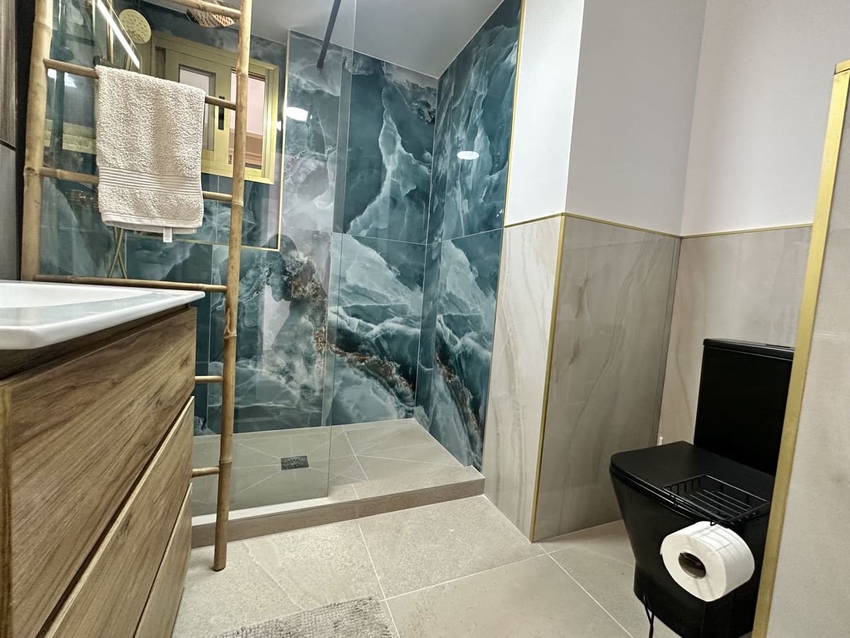 Apartamento de 2 habitaciones en Fuengirola en venta con garaje - 495.000 € (Ref: 9994518)