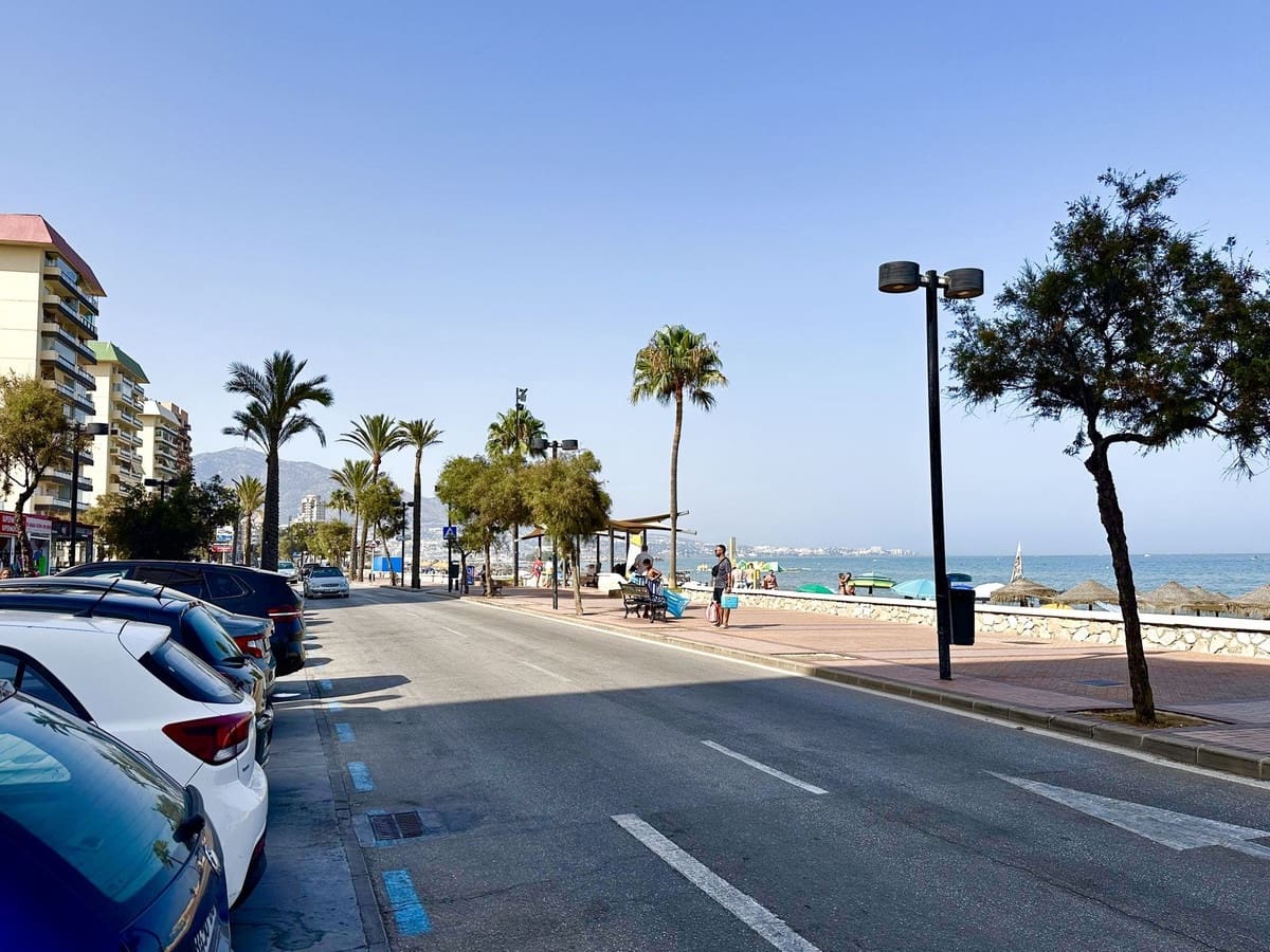 Apartamento de 2 habitaciones en Fuengirola en venta con garaje - 495.000 € (Ref: 9994518)