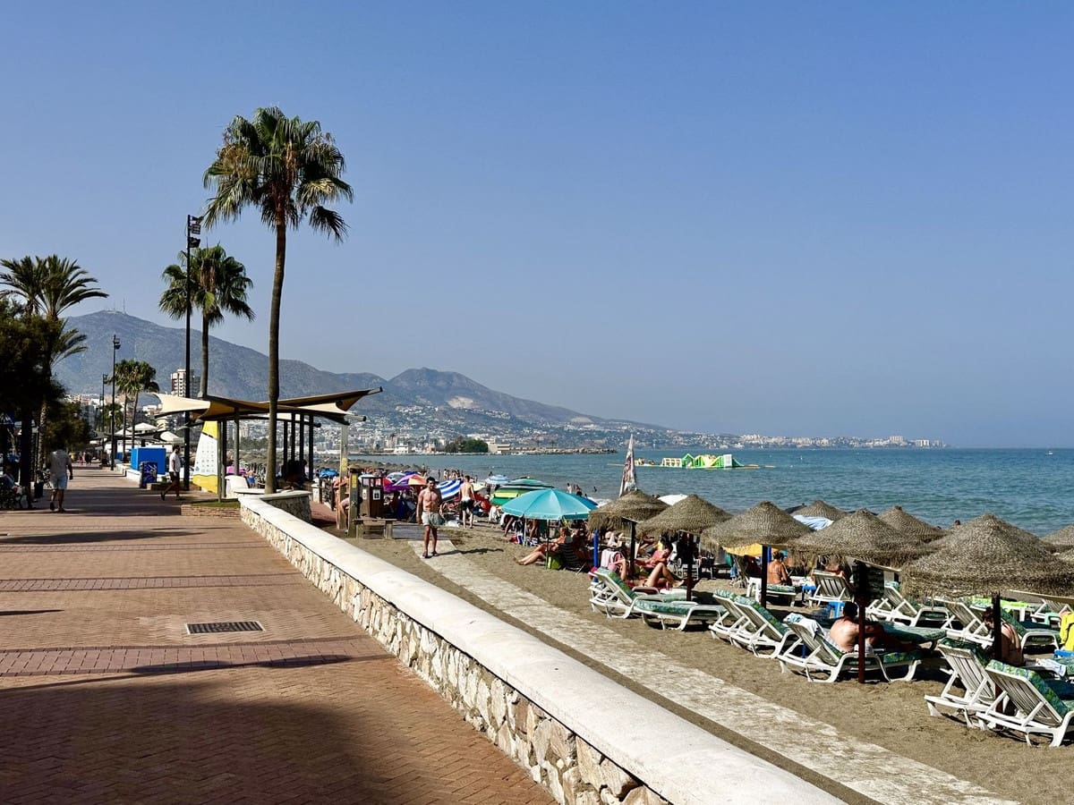 Apartamento de 2 habitaciones en Fuengirola en venta con garaje - 495.000 € (Ref: 9994518)