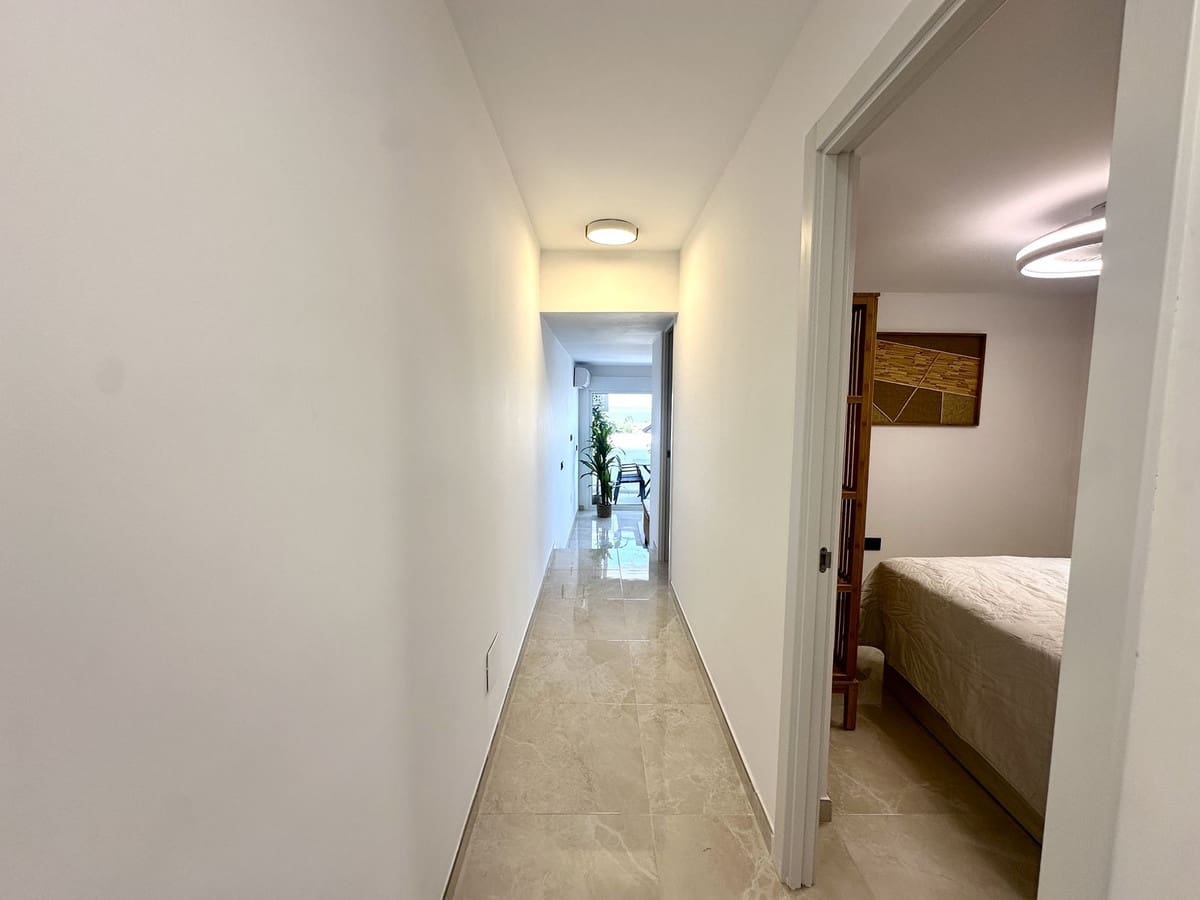2 slaapkamer Appartement te koop in La Cala de Mijas met zwembad garage - € 375.000 (Ref: 9996509)