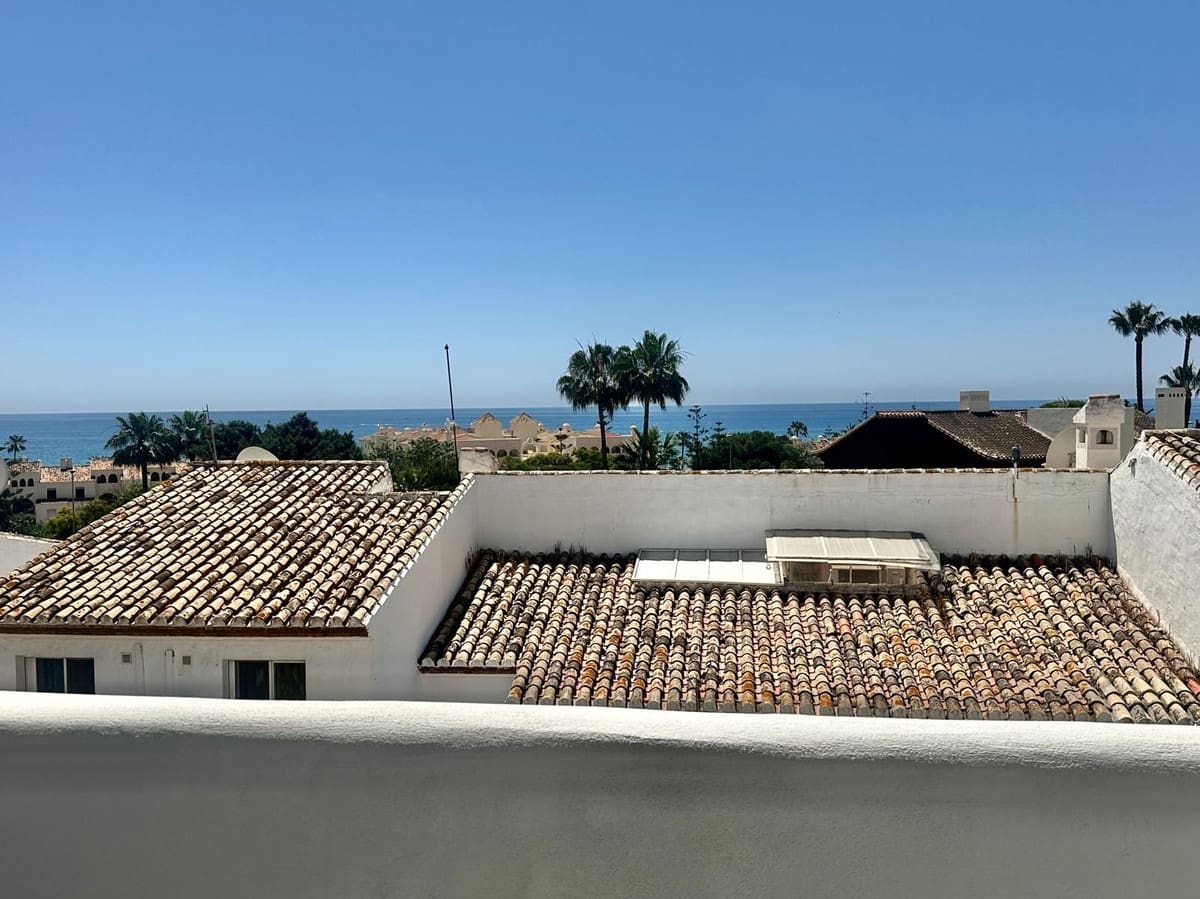 2 slaapkamer Appartement te koop in La Cala de Mijas met zwembad garage - € 375.000 (Ref: 9996509)