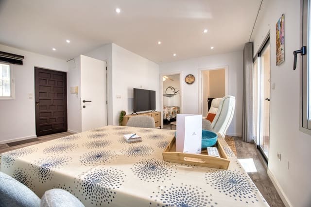 2 bedroom Apartment for sale in Calpe / Calp - € 249,600 (Ref: 10067138)