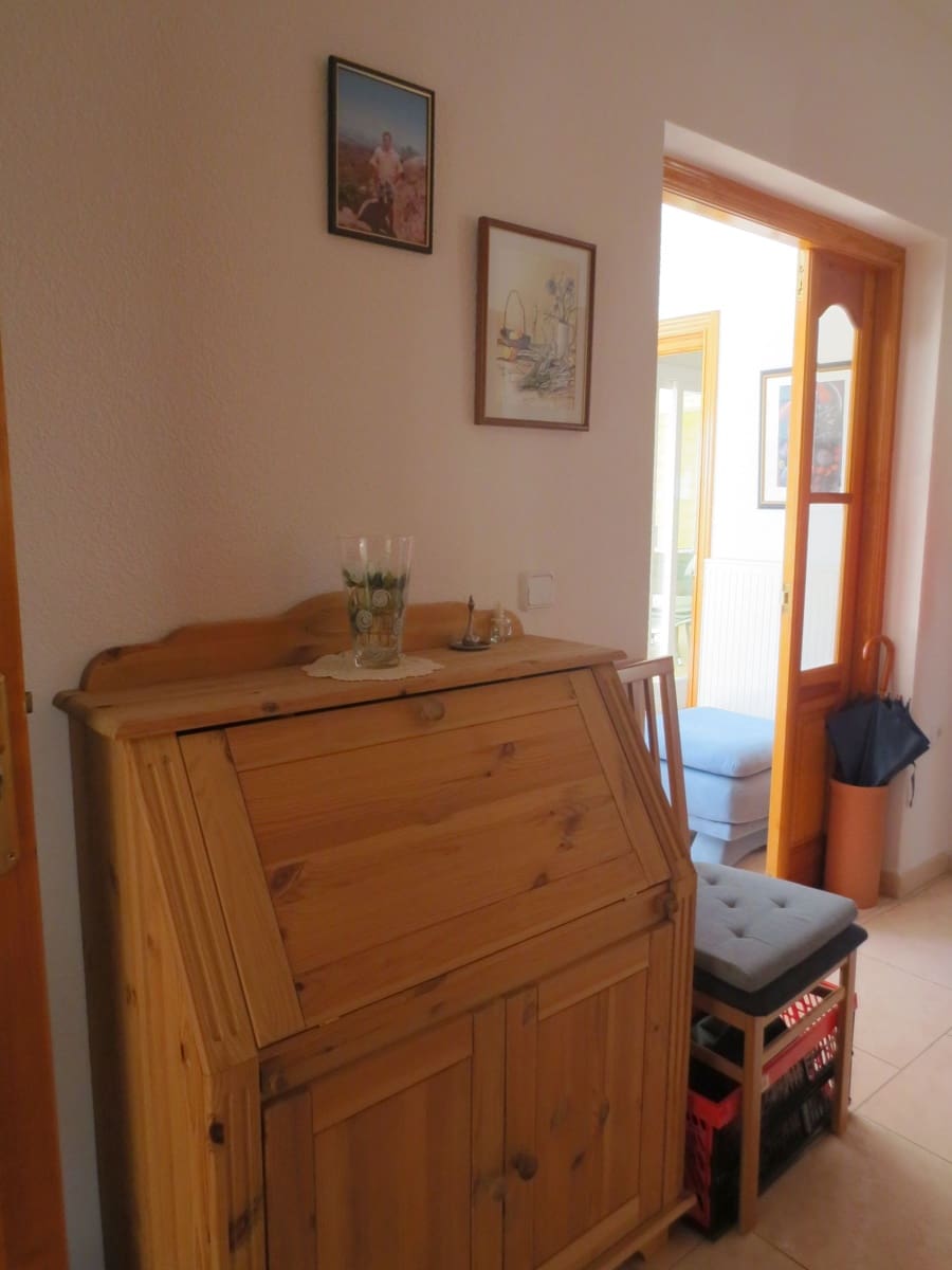 5 bedroom Villa for sale in Calpe / Calp with pool garage - € 749,000 (Ref: 7737102)