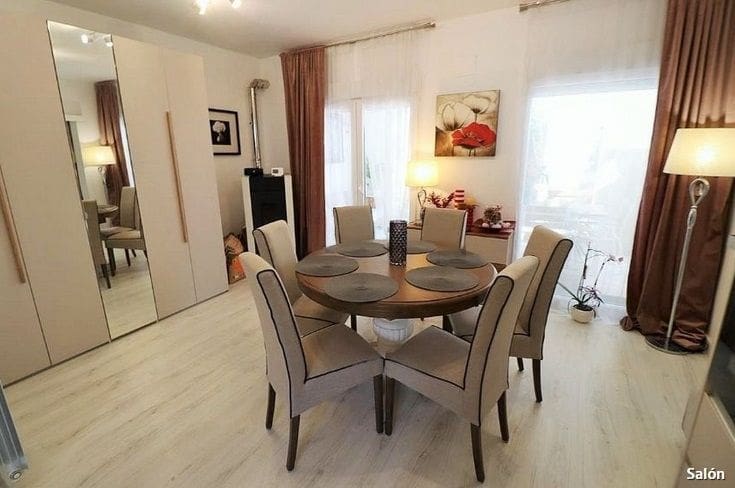 3 soverom Kjedet enebolig til salgs i Pedreguer med svømmebasseng - € 315 000 (Ref: 7738961)