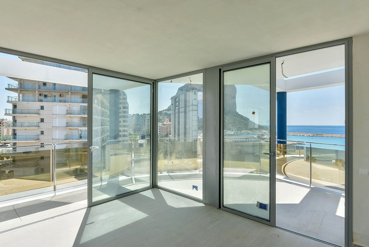3 bedroom Apartment for sale in Calpe / Calp with pool garage - € 725,000 (Ref: 7854269)