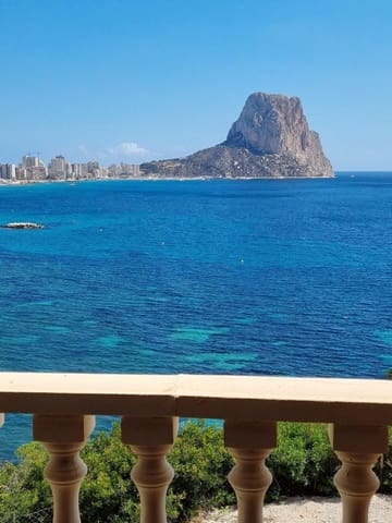 3 makuuhuone Paritalo myytävänä paikassa Calpe / Calp mukana uima-altaan 
autotalli - 498 000 € (Ref: 8490636)