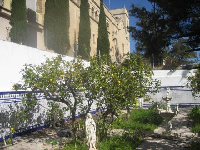 10 soveværelse Byhus til salg i Benissa - € 300.000 (Ref: 8561205)