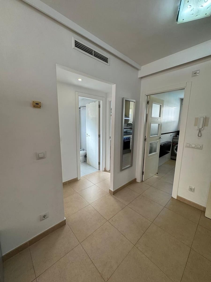 2 bedroom Apartment for sale in Calpe / Calp with pool - € 395,000 (Ref: 8690933)