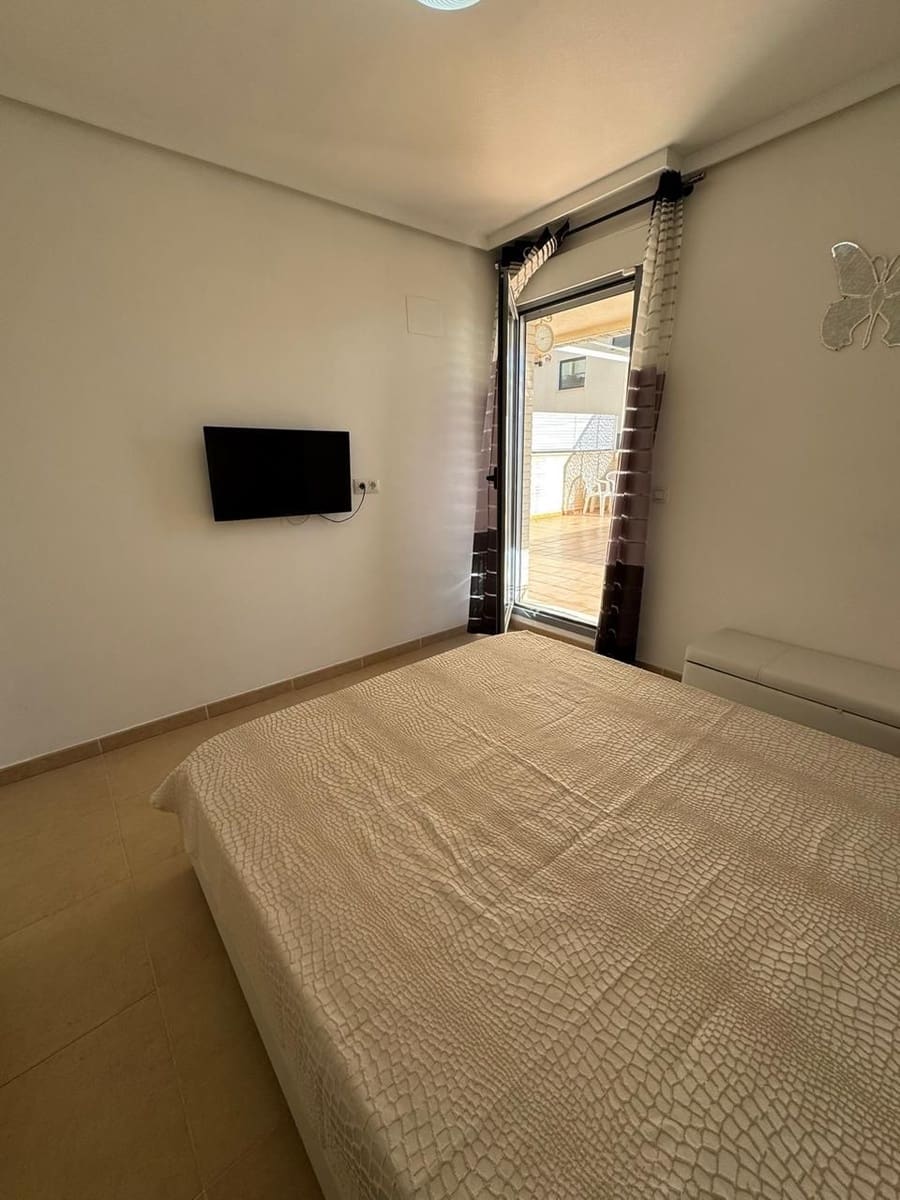 2 bedroom Apartment for sale in Calpe / Calp with pool - € 395,000 (Ref: 8690933)