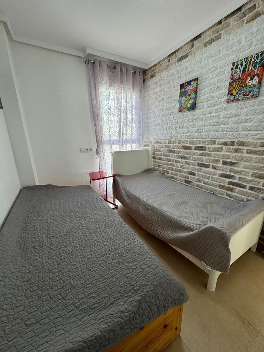 2 bedroom Apartment for sale in Calpe / Calp with pool - € 395,000 (Ref: 8690933)