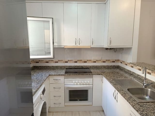 Bungalow de 2 habitaciones en Calpe / Calp en venta con piscina garaje - 285.000 € (Ref: 8812120)